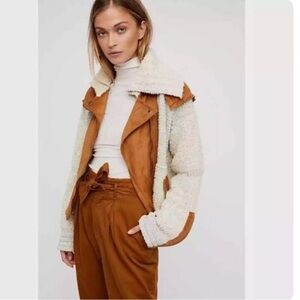 Free People Counting Sheep Sherpa Suede Moto Jacket Medium Large Oatmeal Camel